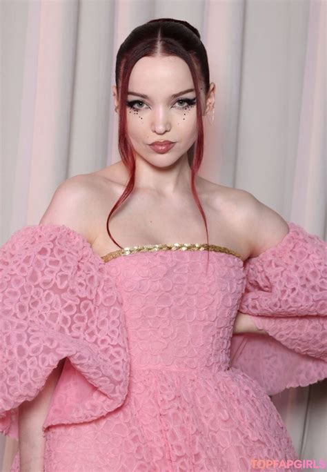 Posted November 16, 2021 by Durka Durka Mohammed in Dove Cameron, Nude Celebs. Disney star Dove Cameron appears to show off her nude breasts for the very first time as a brunette in the topless selfies above. Of course we have witnessed Dove whore her blasphemously bare female body many times as a blonde, so its good to see …
